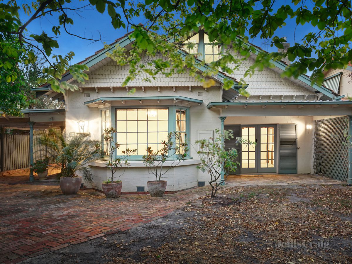 20 Oakwood Avenue BRIGHTON