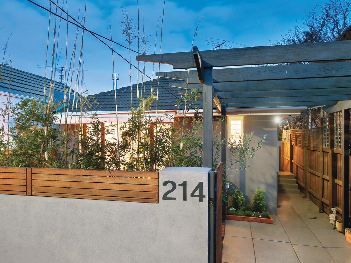 214 Albert Street PORT MELBOURNE