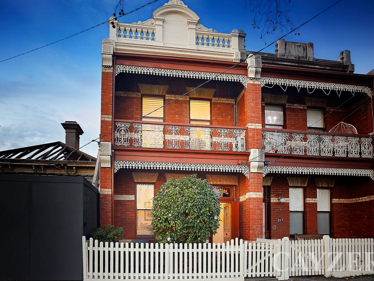 215 Richardson Street MIDDLE PARK