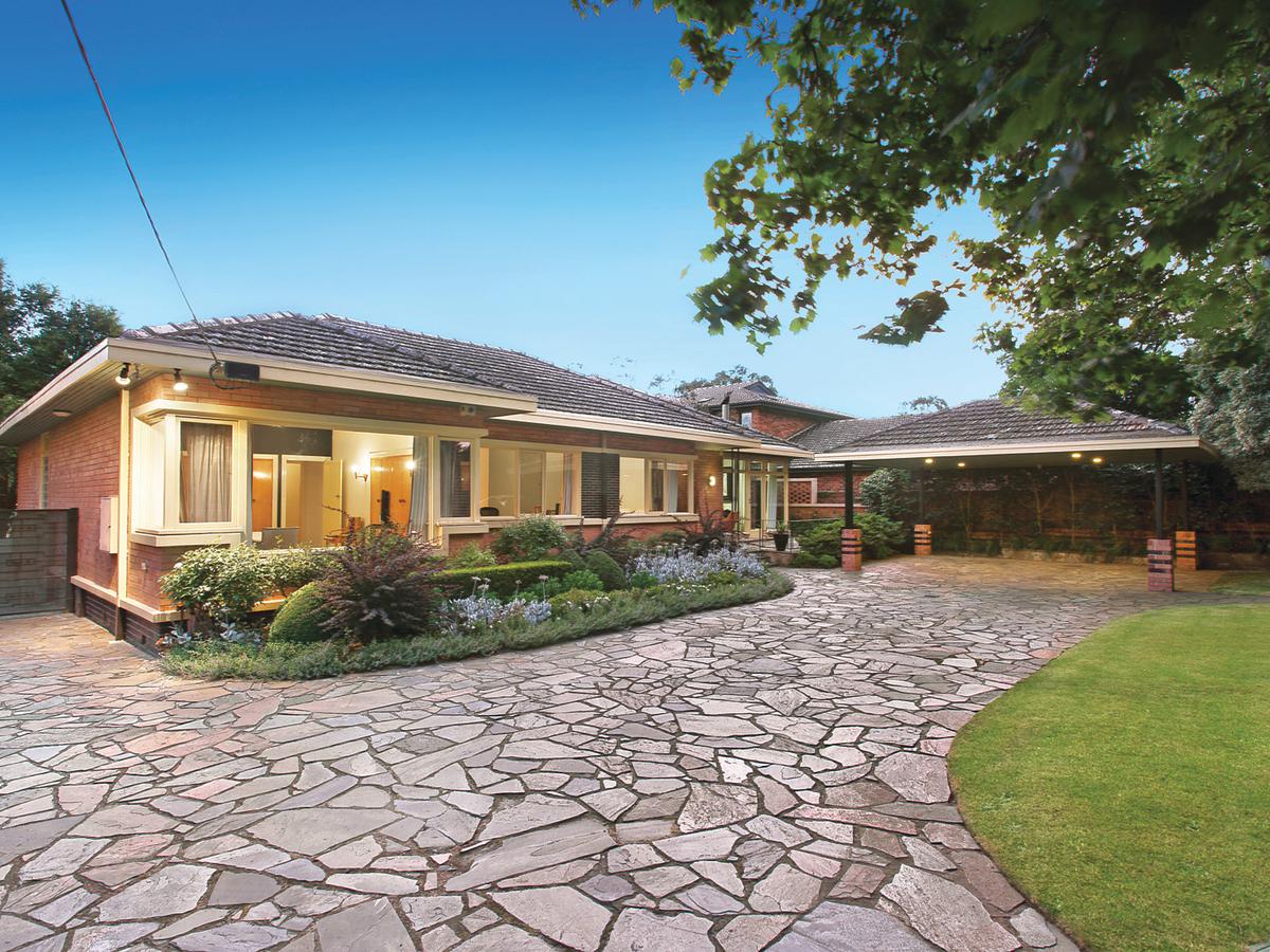 21 Fellows Street KEW