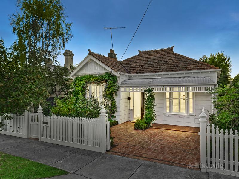 21 Lambeth Avenue ARMADALE