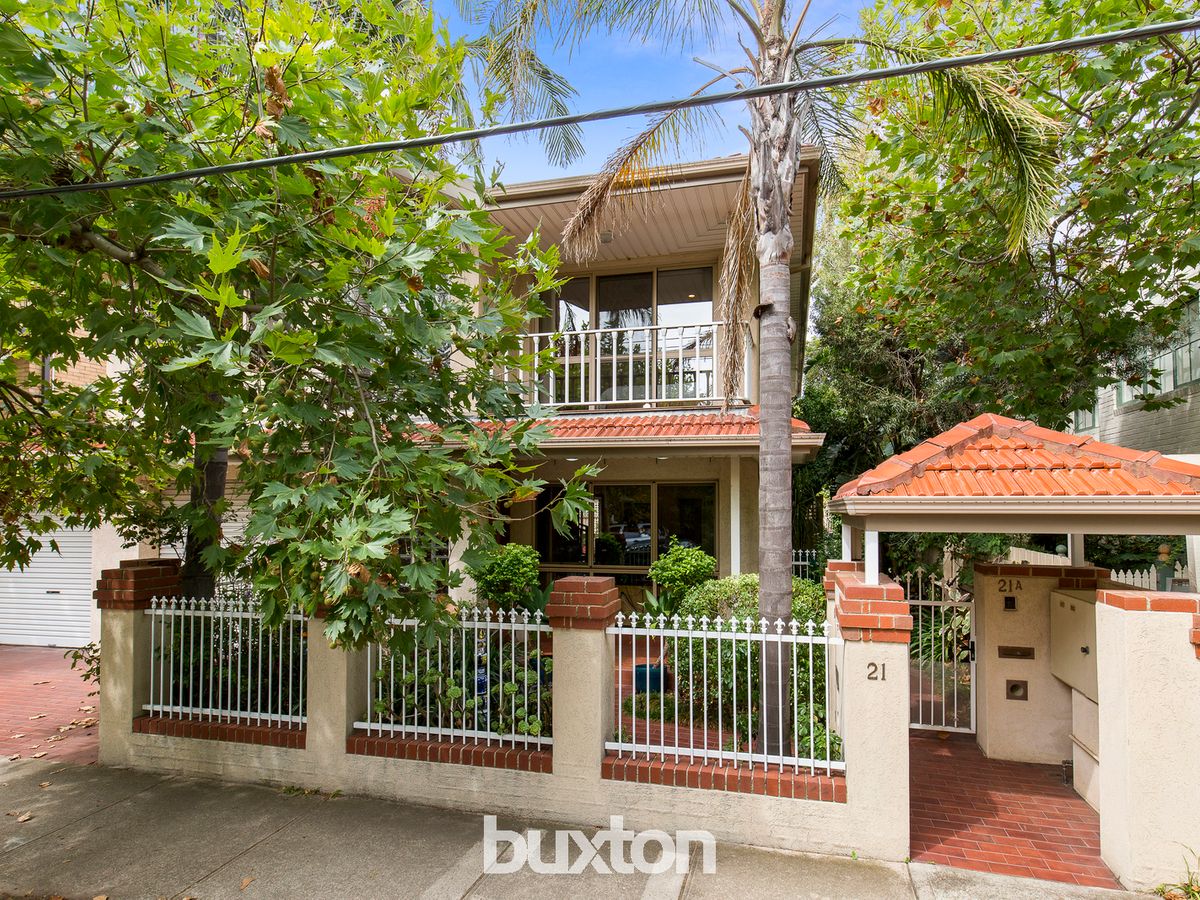 21 Pine Avenue ELWOOD