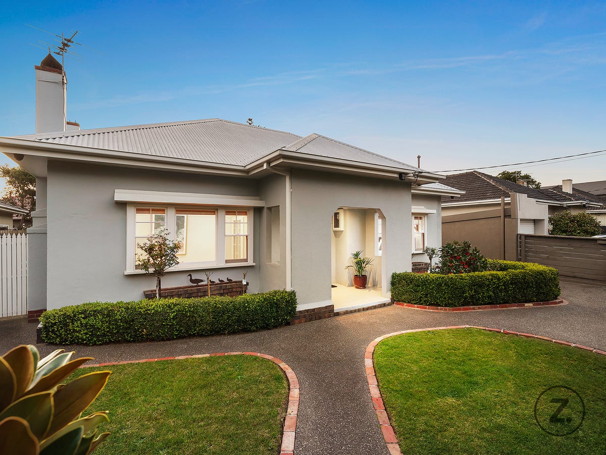 221 Bluff Road SANDRINGHAM