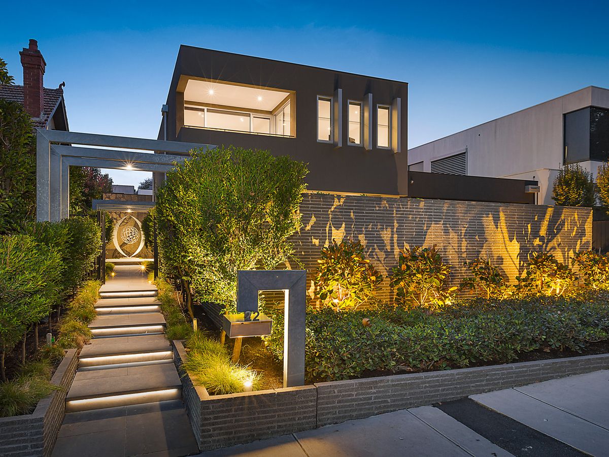 22 Embling Road MALVERN
