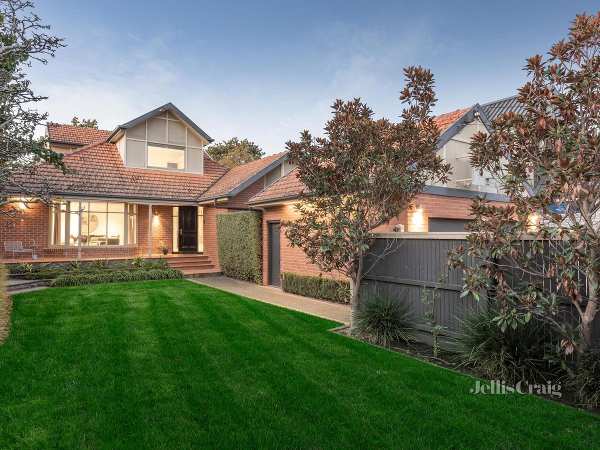 23 Nyora Street MALVERN EAST