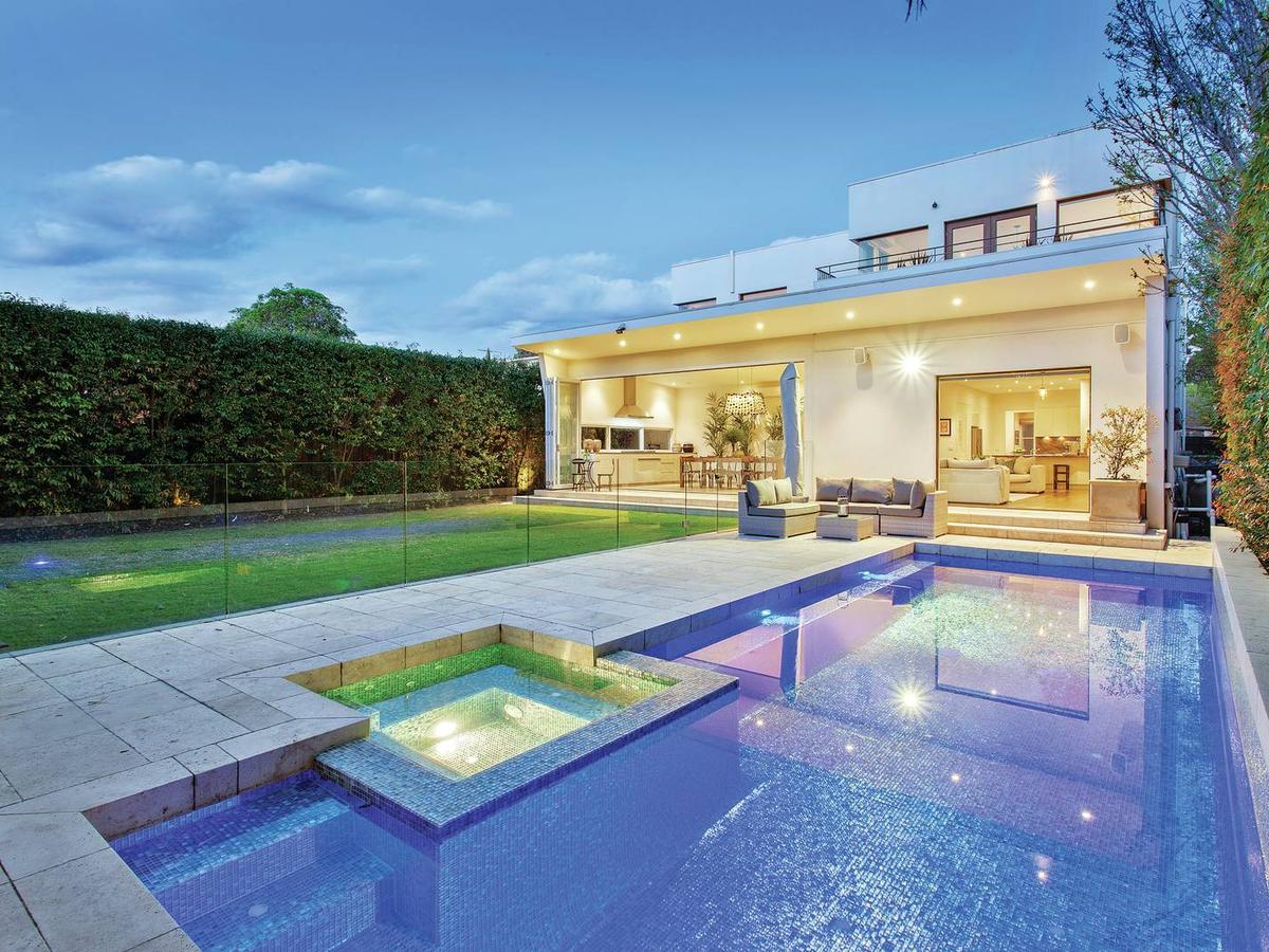 23 Sidwell Avenue ST KILDA EAST