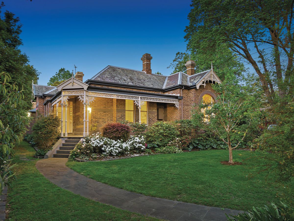 23 Wellington Street KEW