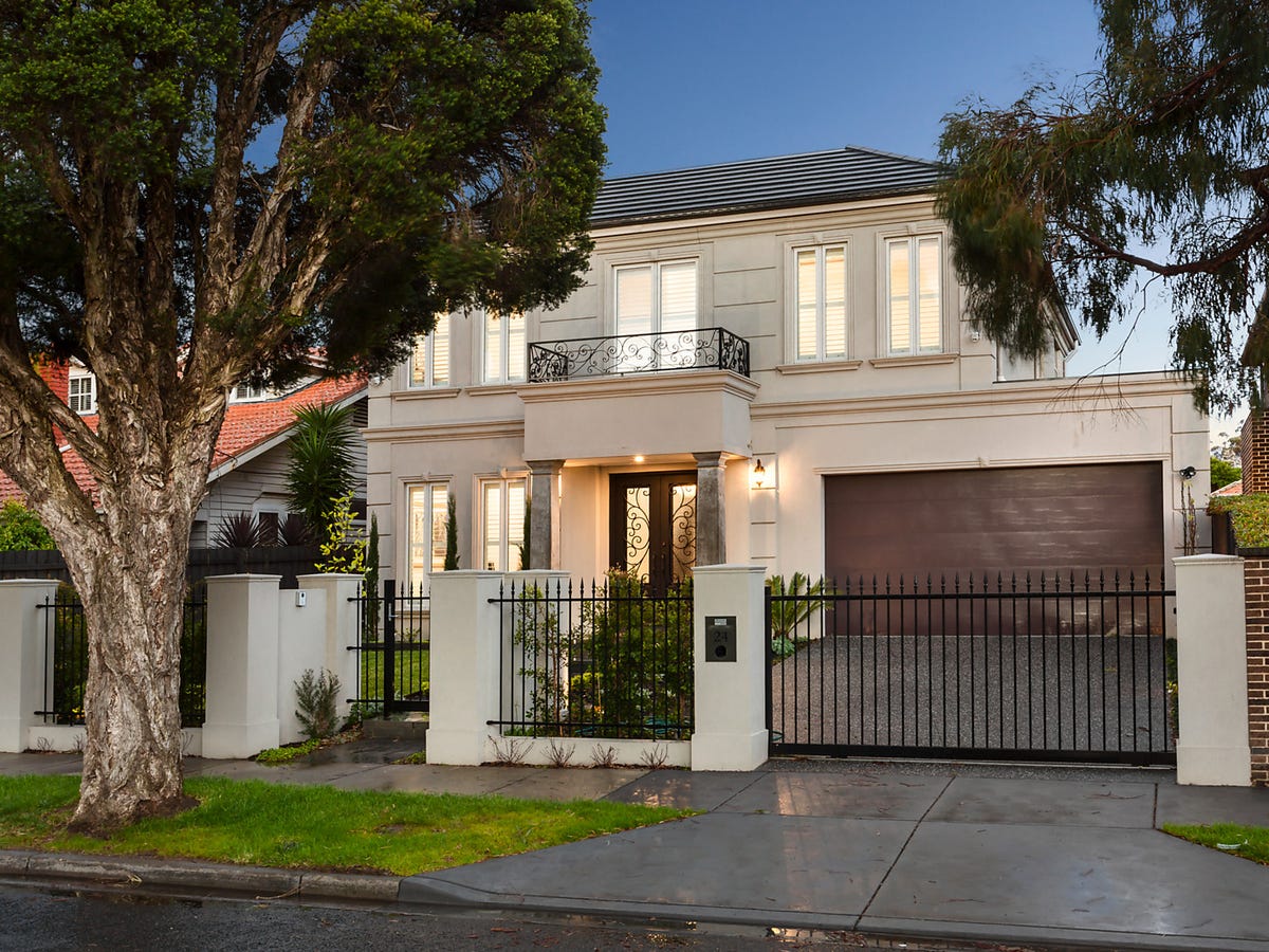 24 Alma Street MALVERN EAST