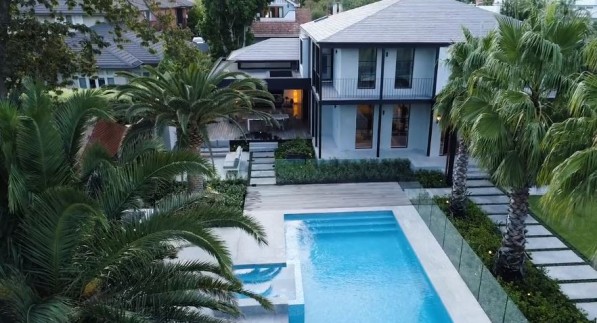 24 Bay Street BRIGHTON