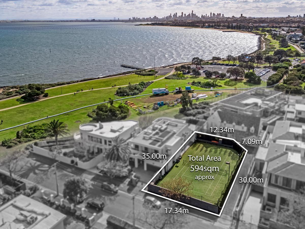 24 Glyndon Avenue BRIGHTON