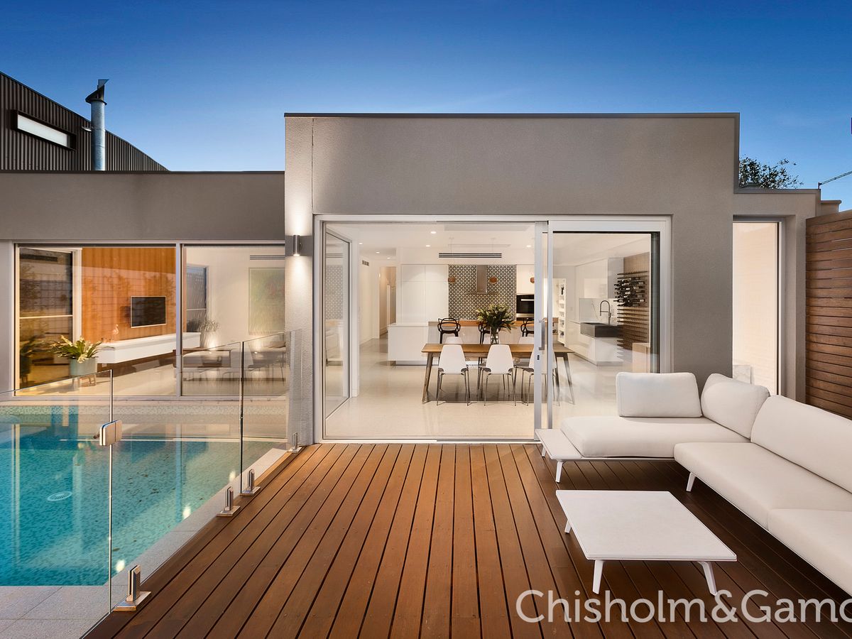 24 Moore Street ELWOOD