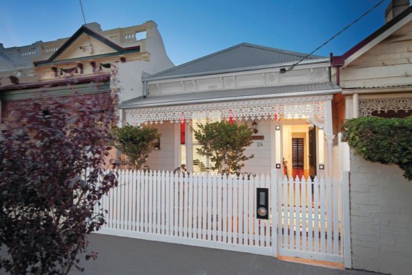 24 Philipson Street ALBERT PARK