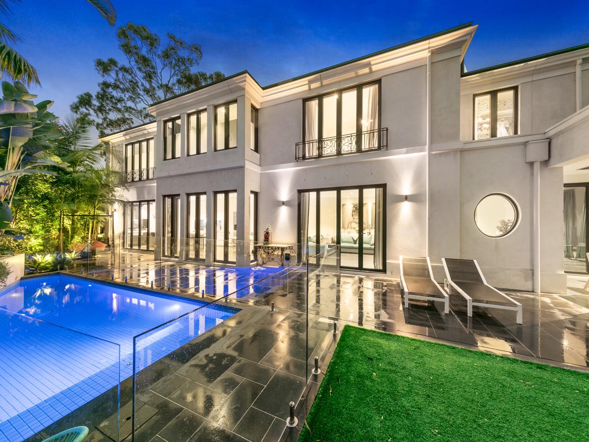 24 Tashinny Road TOORAK
