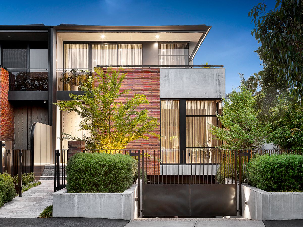 24 Tourello Avenue HAWTHORN EAST