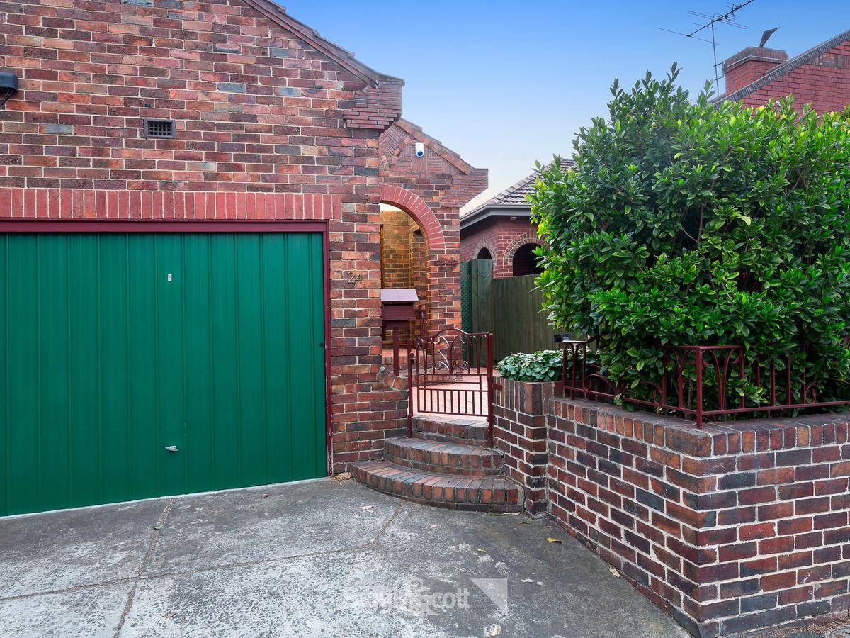 24 Waltham Street RICHMOND