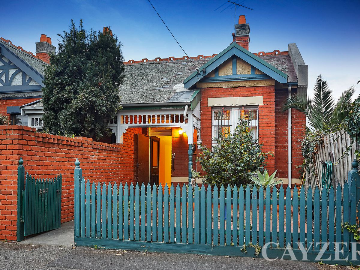 251 Danks Street ALBERT PARK