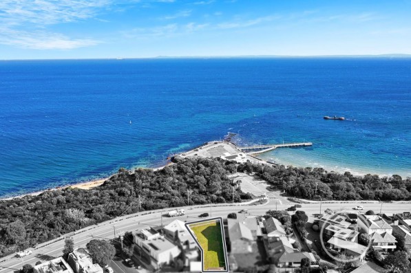 255 Beach Road BLACK ROCK