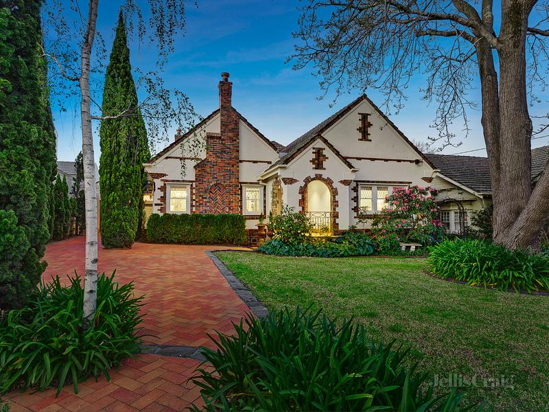 25 Dorrington Avenue GLEN IRIS
