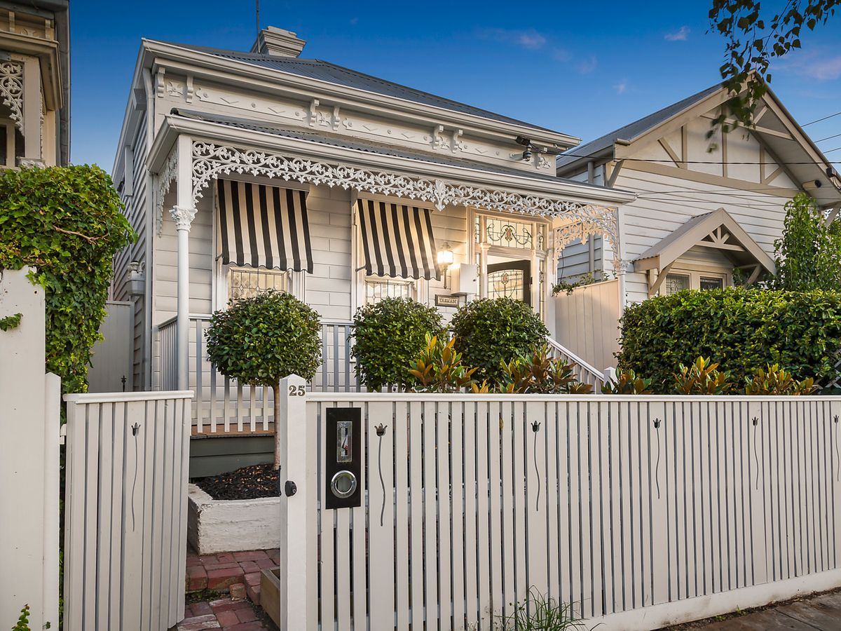 25 Downshire Road ELSTERNWICK