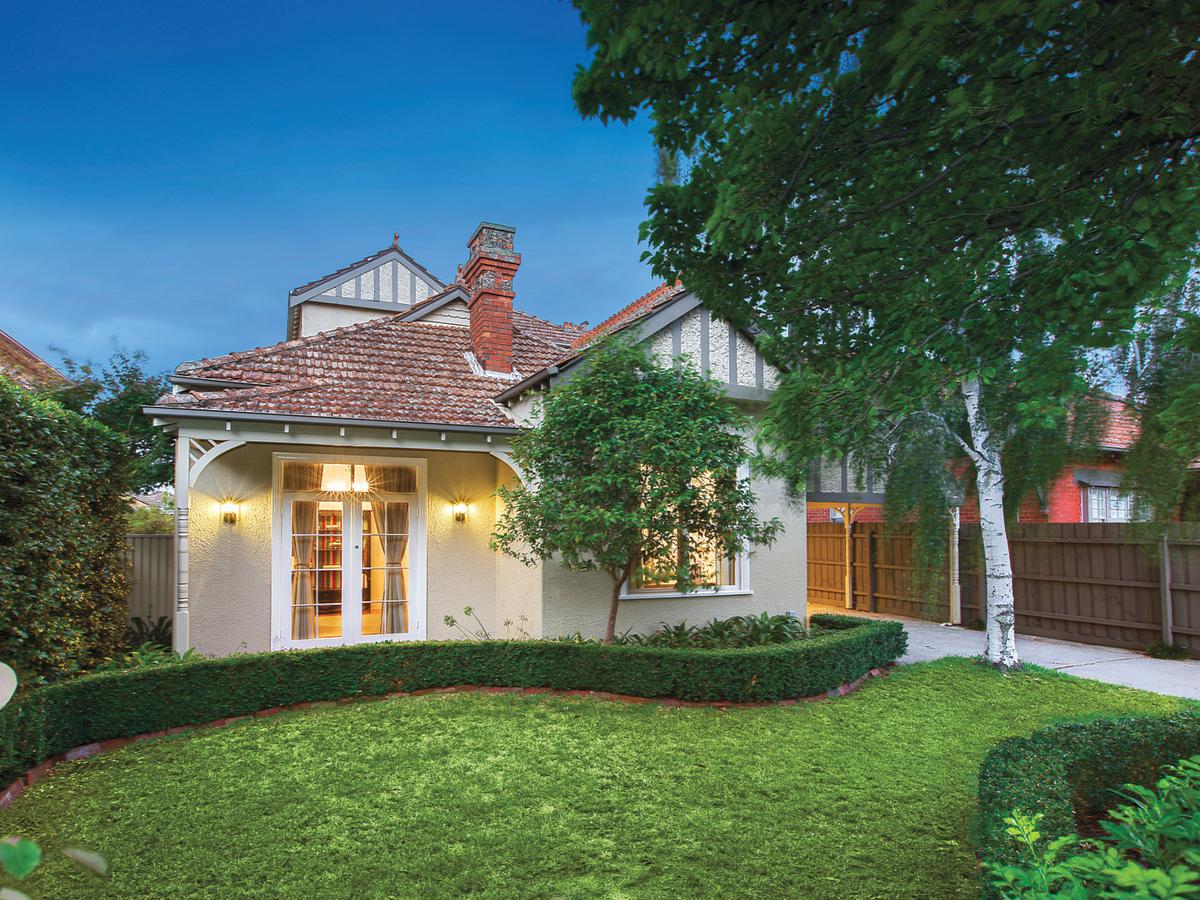 25 John Street MALVERN EAST