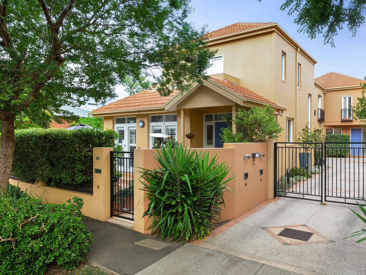 25 Thackeray Street ELWOOD