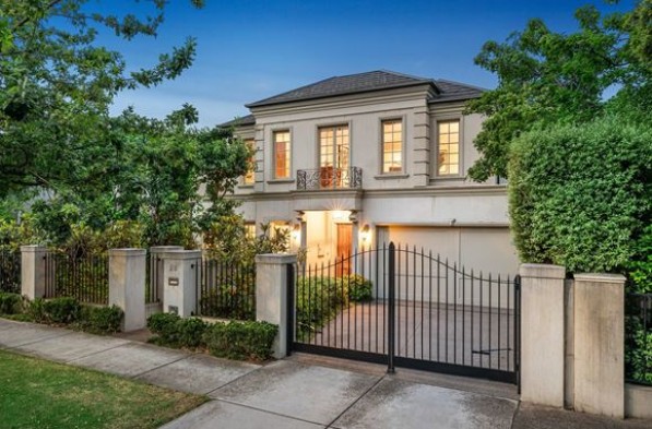 26 Alma Road CAMBERWELL