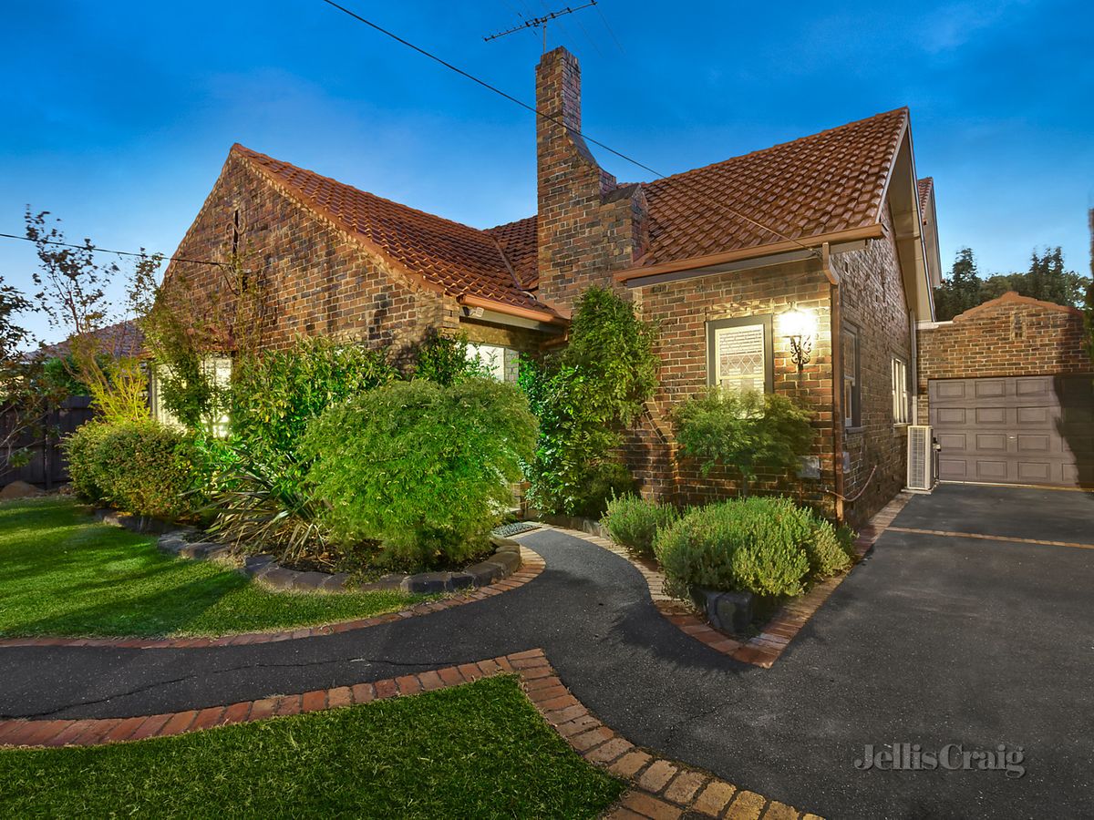 26 Lyons Street CARNEGIE