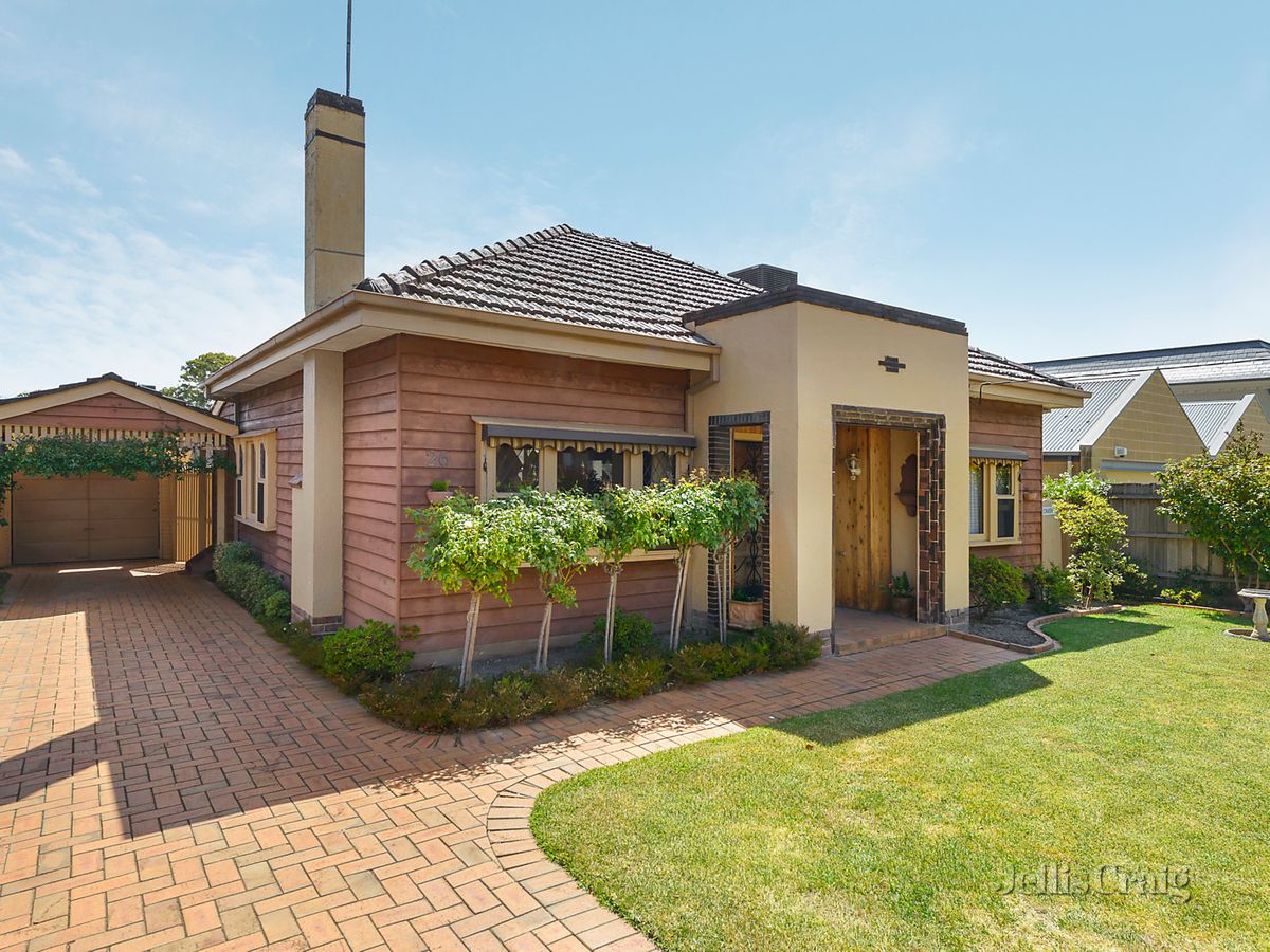 26 Monash Avenue BALWYN