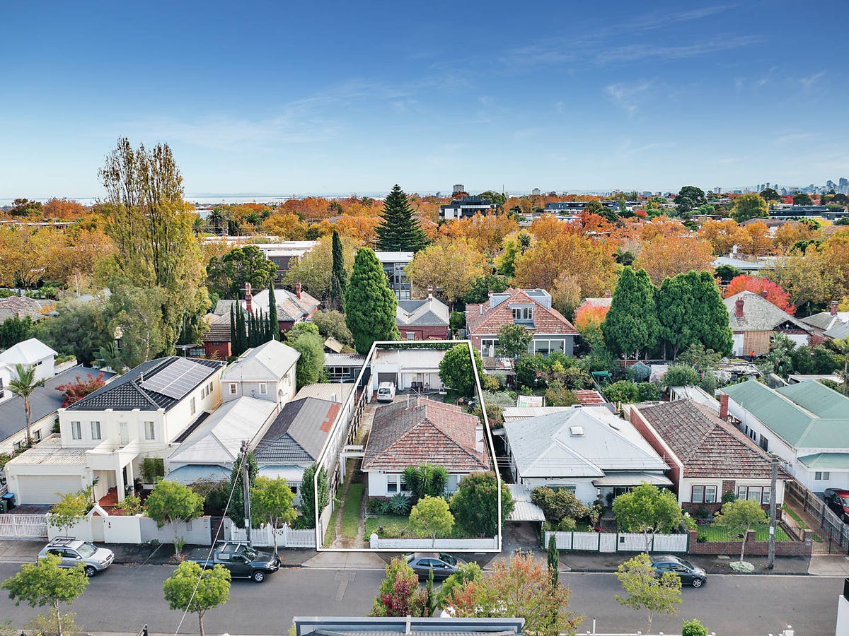 26 Railway Avenue ARMADALE