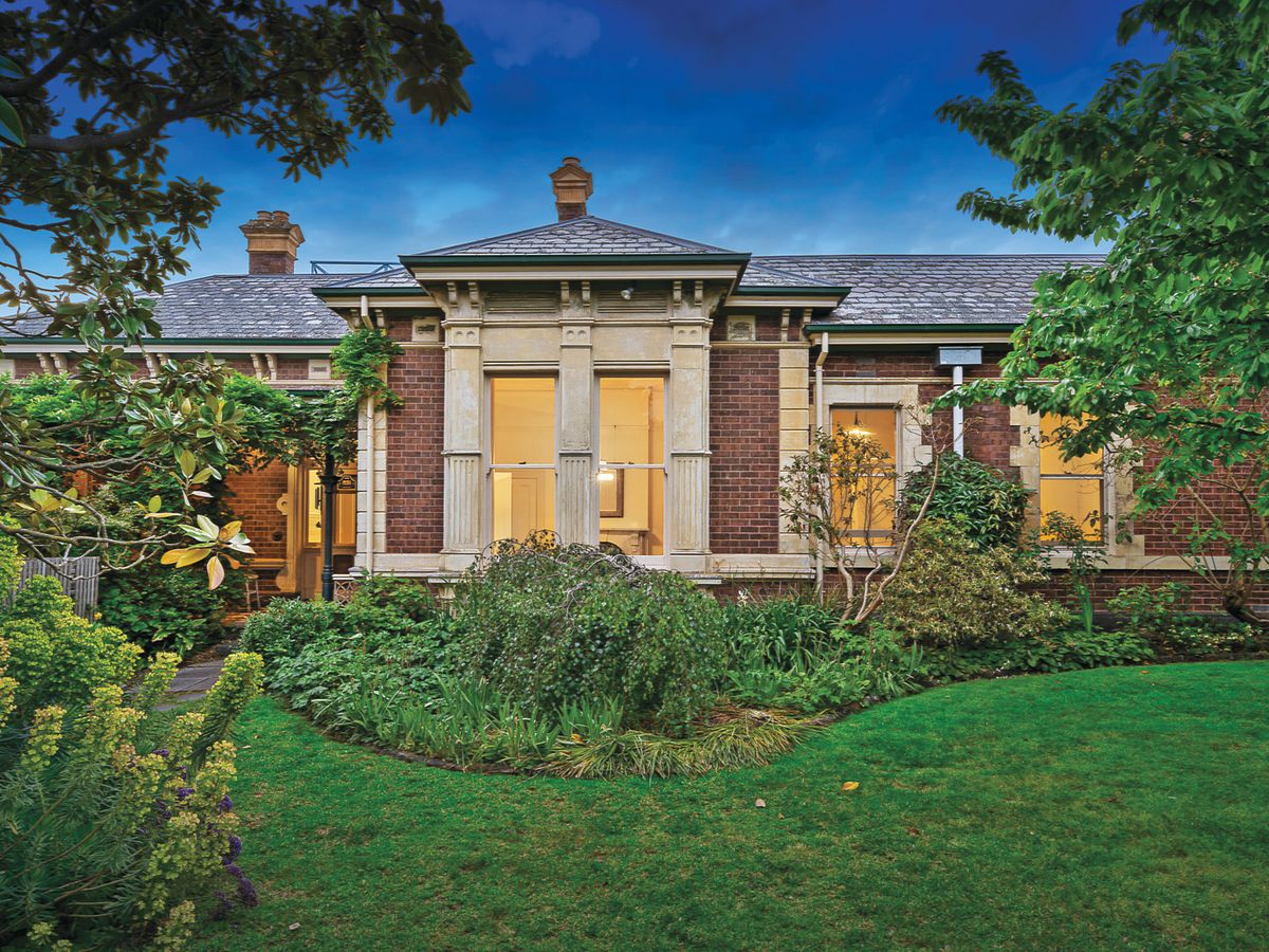 26a Wandsworth Road SURREY HILLS