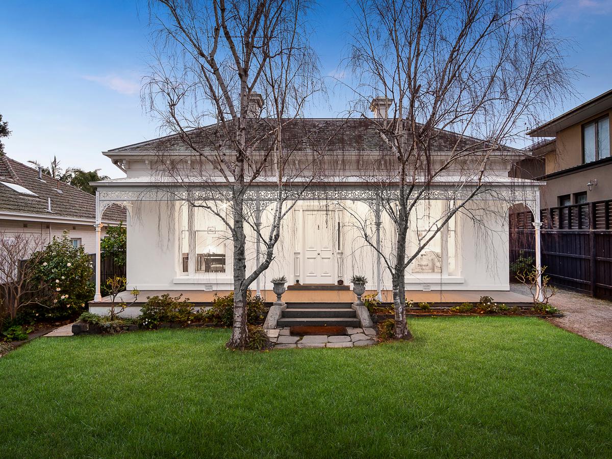27 Callantina Road HAWTHORN