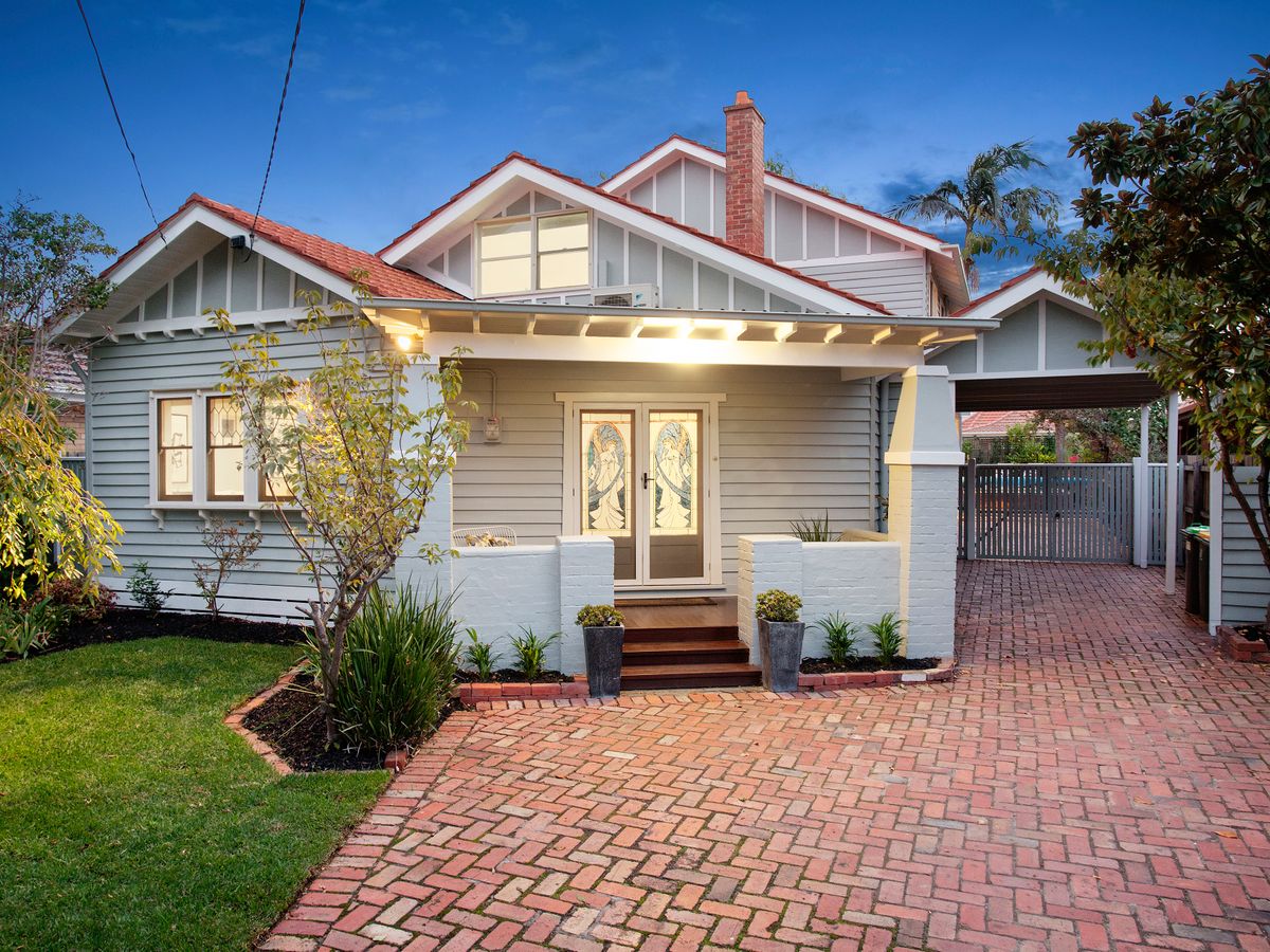 27 Emily Street CARNEGIE