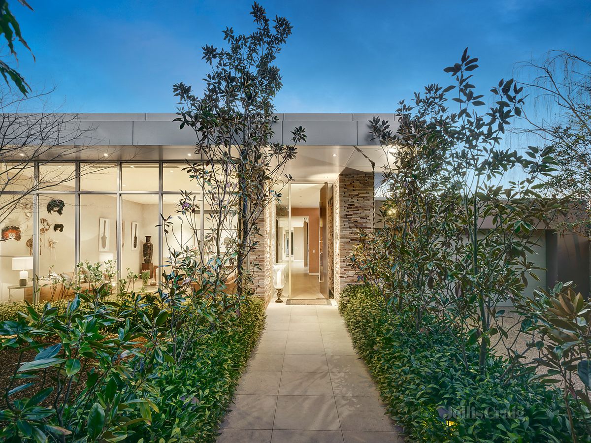 27 Hardwicke Street BALWYN