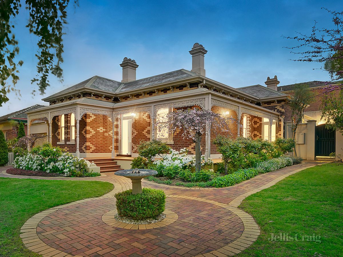 27 Inglesby Road CAMBERWELL