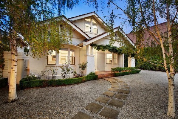 27 Selborne Street TOORAK