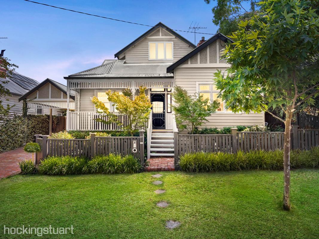 27 Surrey Avenue SURREY HILLS
