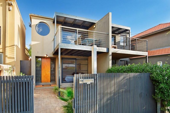 27 Thackeray Street ELWOOD