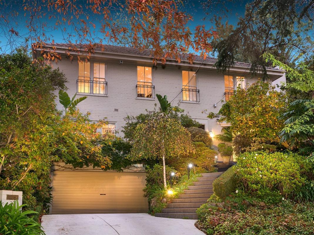 27 Turnbull Avenue TOORAK