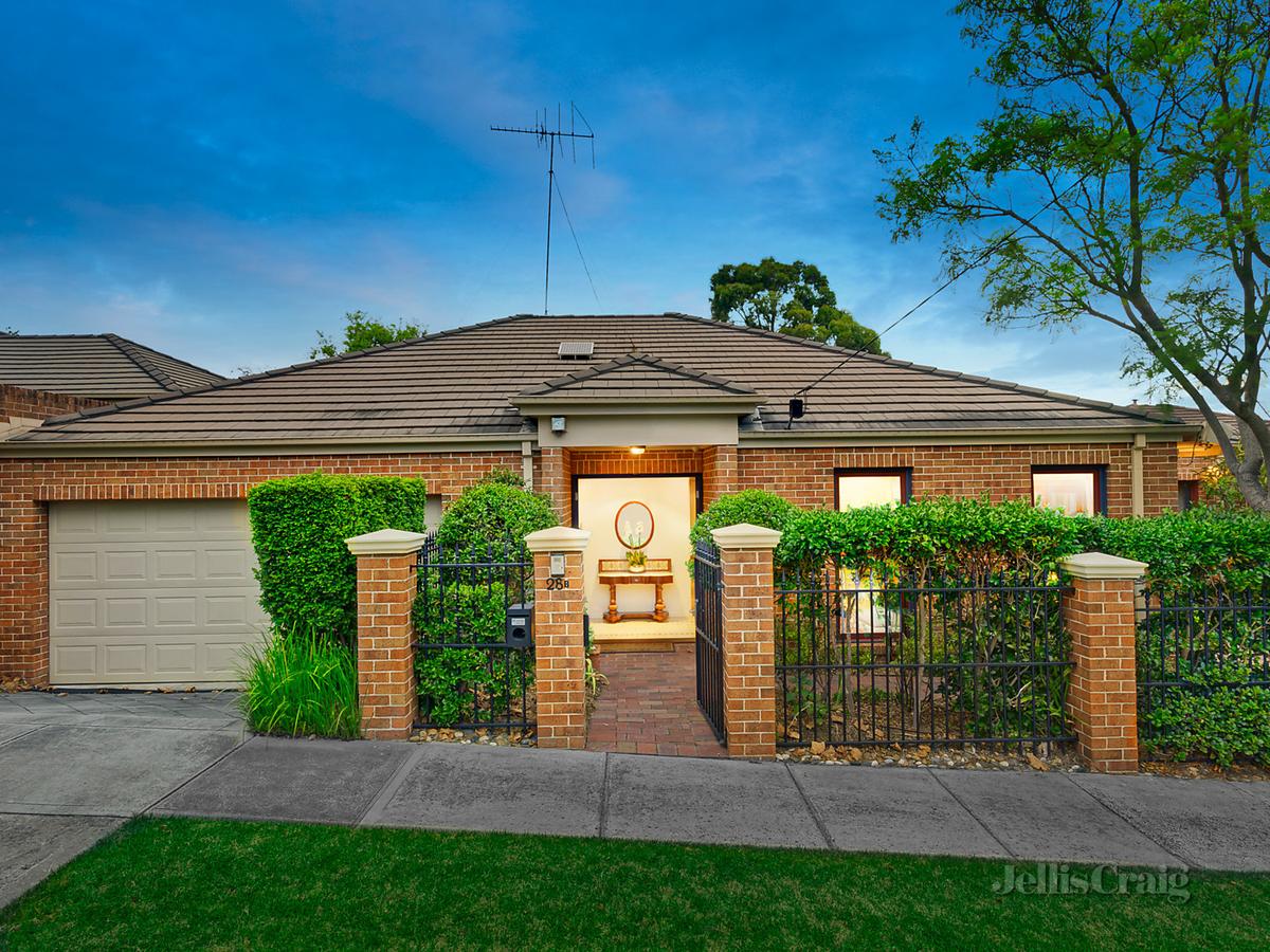 28B Yarrbat Avenue BALWYN