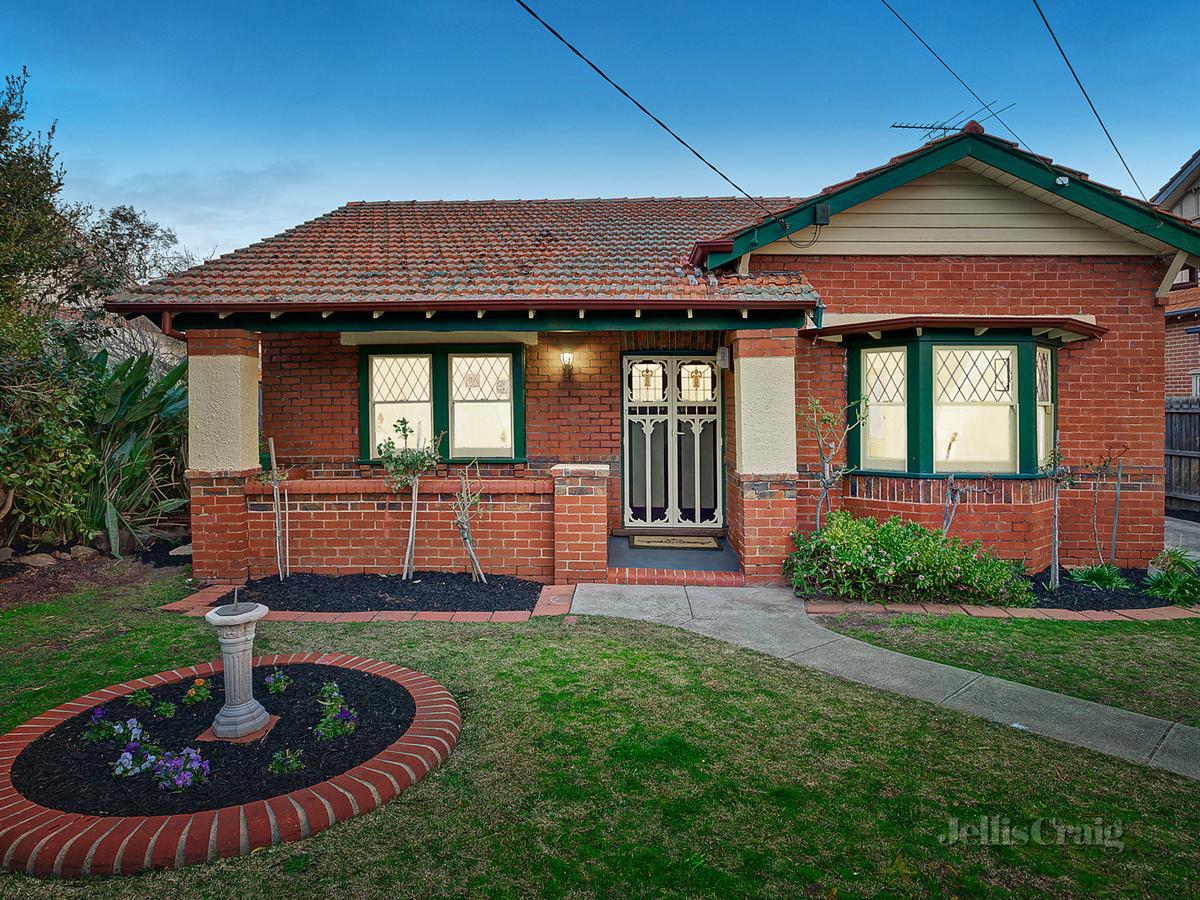 28 McLean Avenue BENTLEIGH