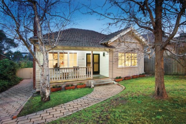 28 Young Street KEW