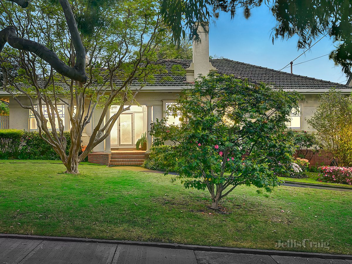 29 Dorrington Avenue GLEN IRIS