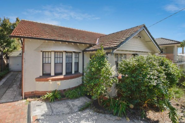 29 Lurnea Road GLEN IRIS