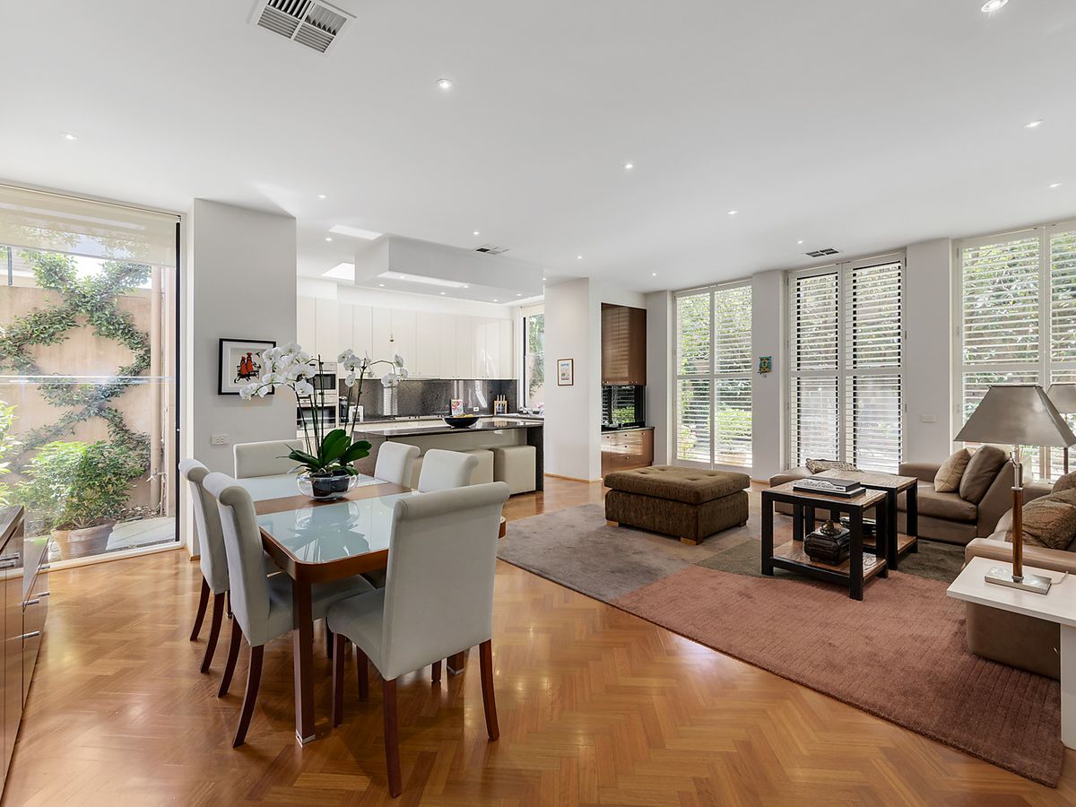 29 Selborne Road TOORAK