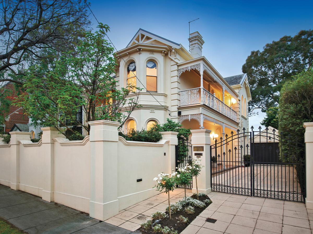 29 Wattletree Road ARMADALE