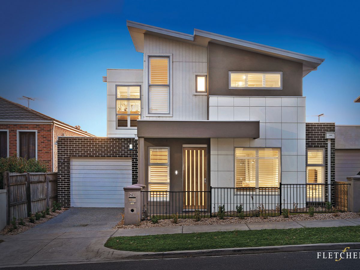 2A Bernborough Avenue BALWYN