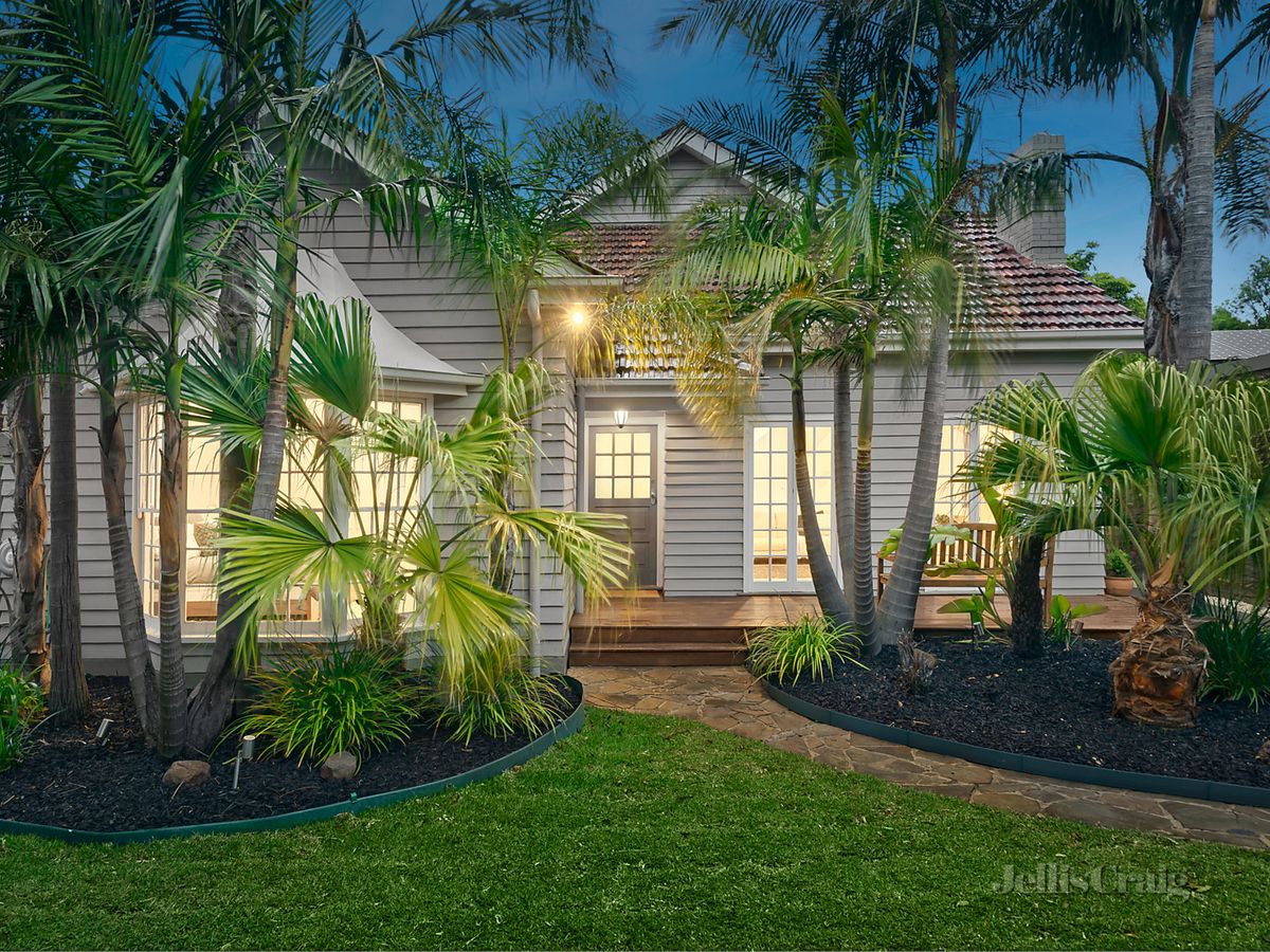 2A Vunabere Avenue BENTLEIGH
