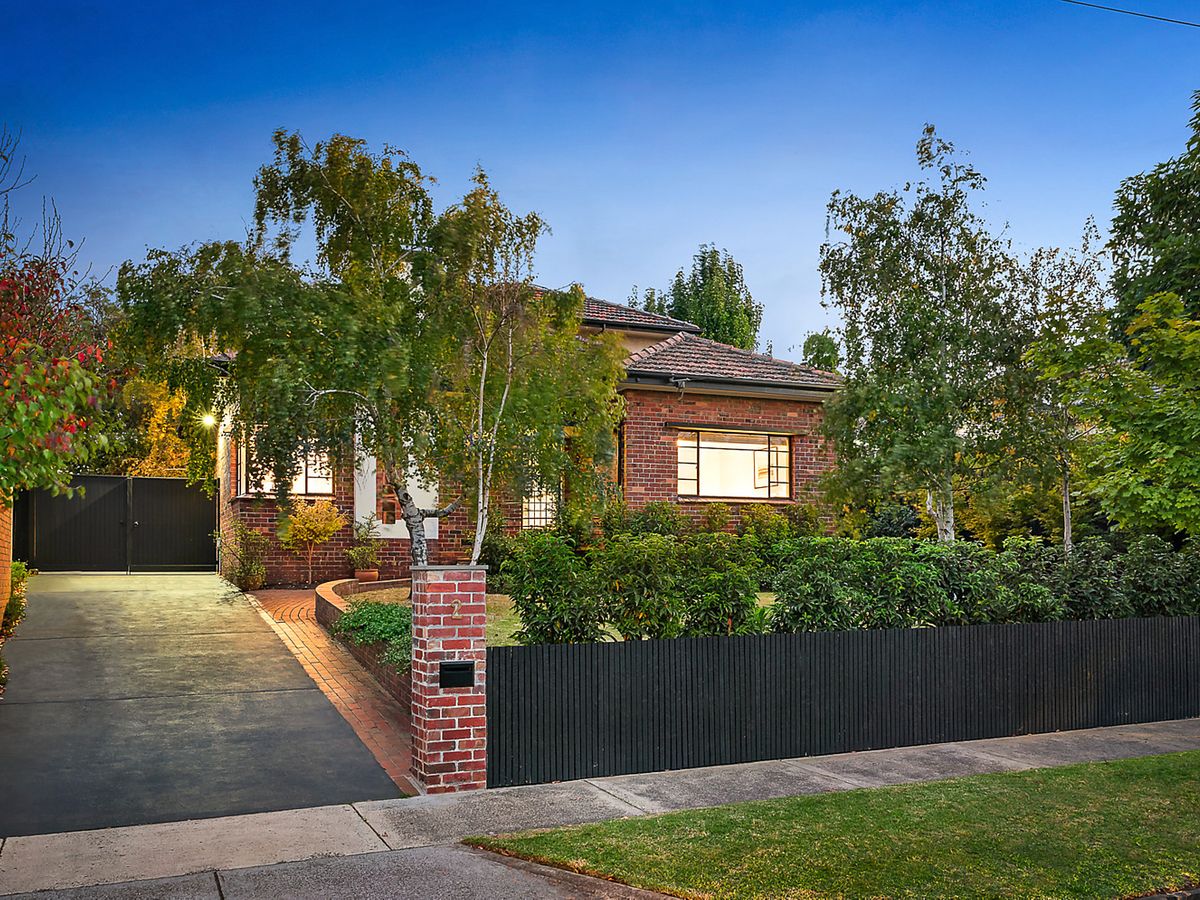 2 Ashburton Road GLEN IRIS