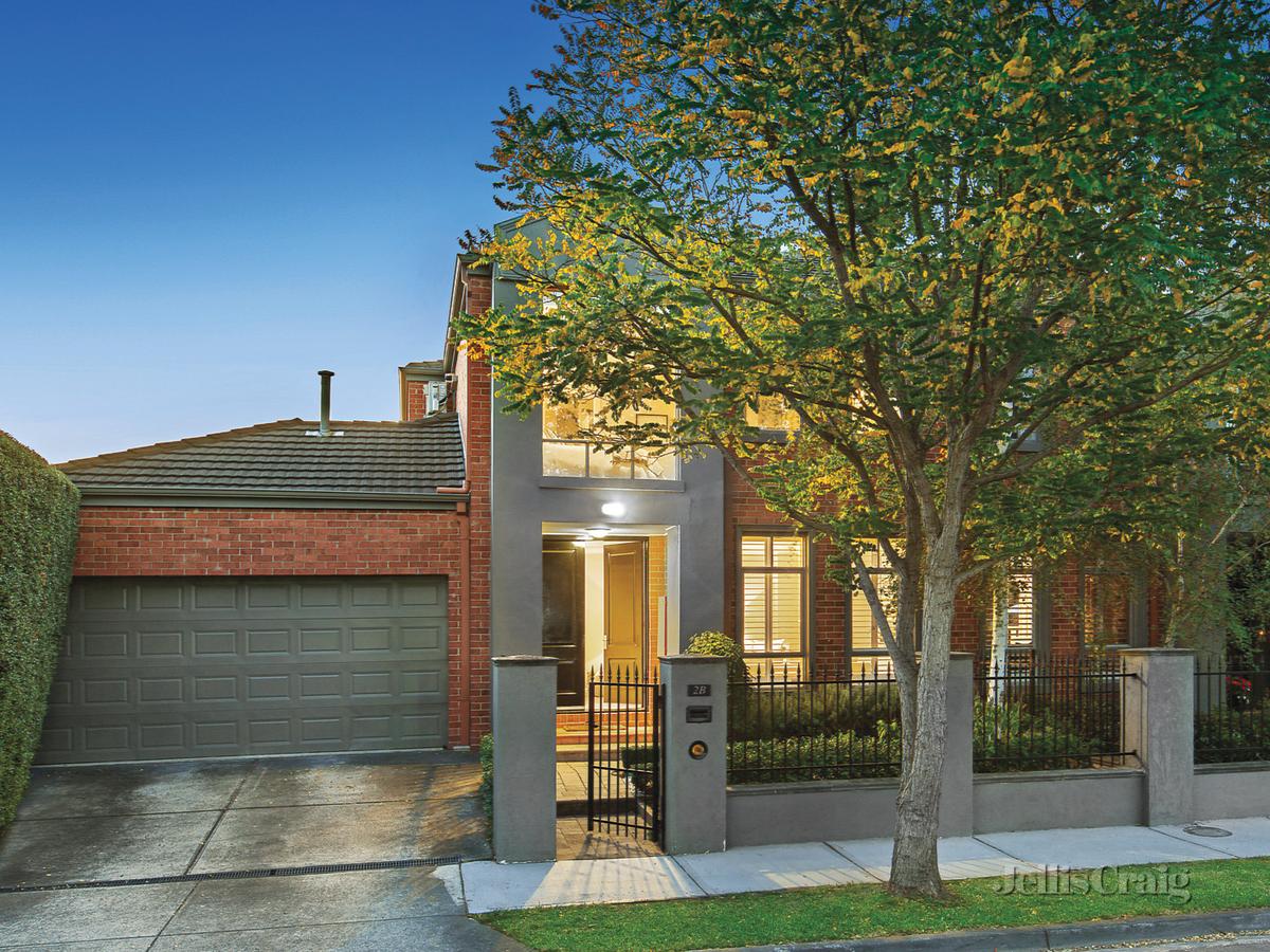 2B Finlayson Street MALVERN