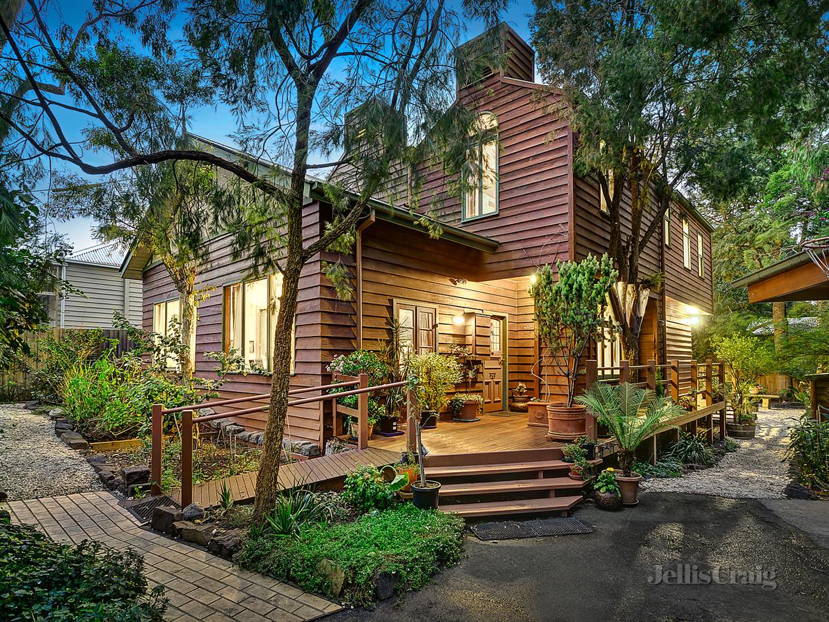 2 College Street HAWTHORN